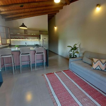 Sapeca - Novo Flat C/ Piscina, 50Mts Da Praia, Churrasqueira Privativa, Ar Con, Wi-Fi, Netflix, Garagem Araquari Exterior photo