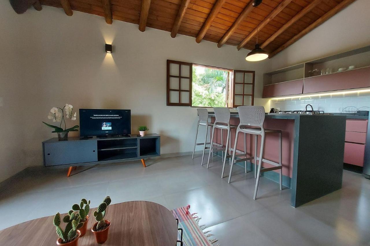 Sapeca - Novo Flat C/ Piscina, 50Mts Da Praia, Churrasqueira Privativa, Ar Con, Wi-Fi, Netflix, Garagem Araquari Exterior photo